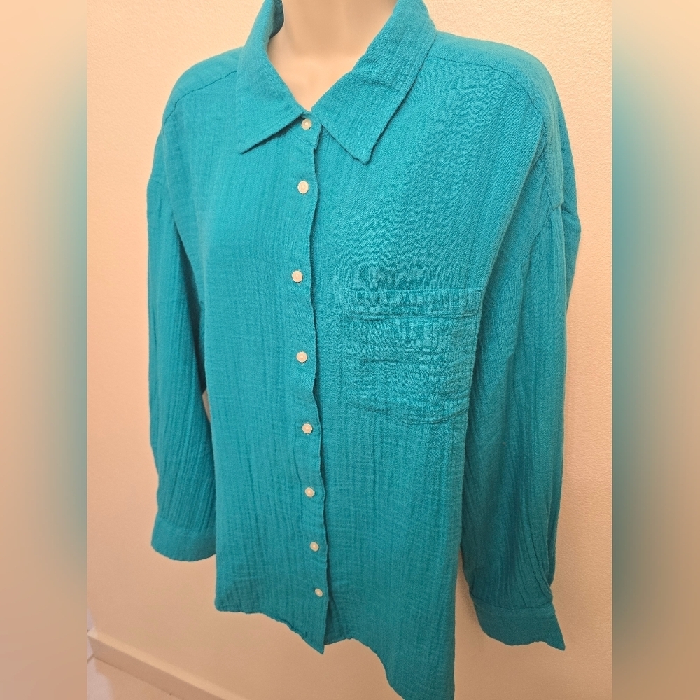 NWT GAP Ladies Turquoise Oversized Button-Down Long Sleeve Gauze Shirt - Picture 3 of 4